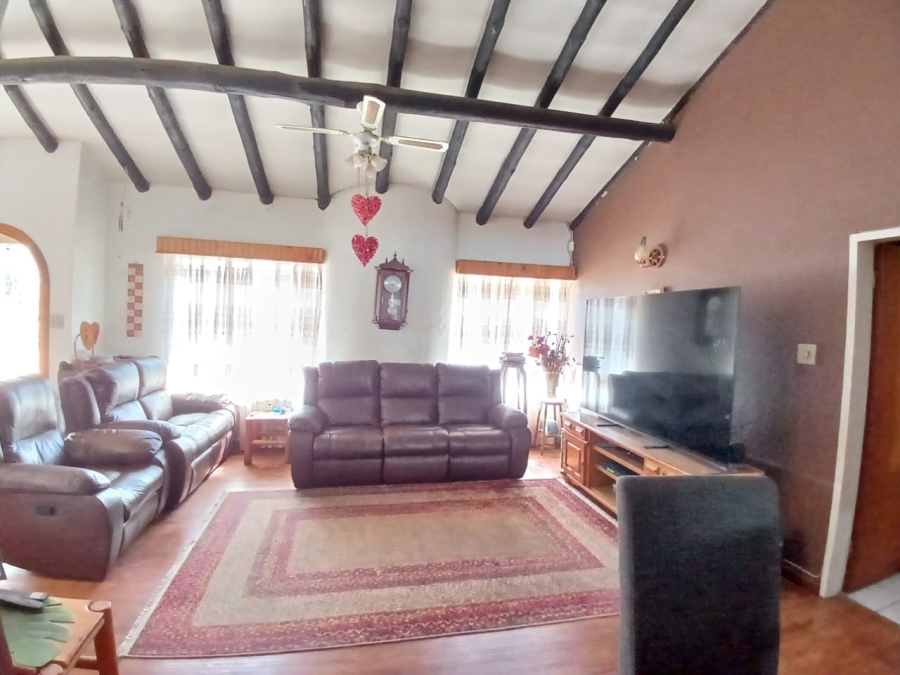 3 Bedroom Property for Sale in Vaalpark Free State